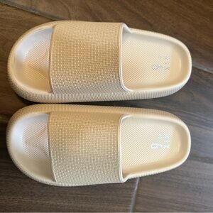 Kids Cream Slide Sandals